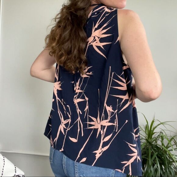 Banana Republic Floral Tropical Tie Tank Top NWT L - Picture 4 of 11